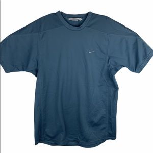 Vintage Nike Mens Athletic Polyester Tshirt